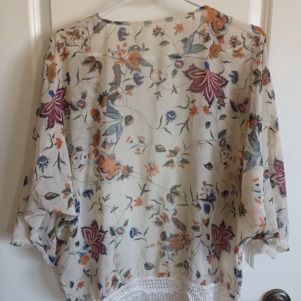 Women's Floral Ruana - Picture 3 of 3
